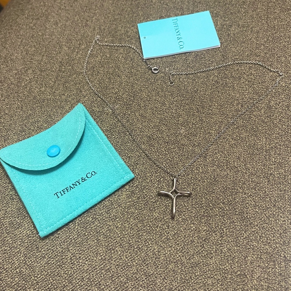 Tiffany & Co. Elsa Peretti Infinity Cross Pendant